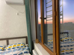 apartment on Yakova Logvinenko 12